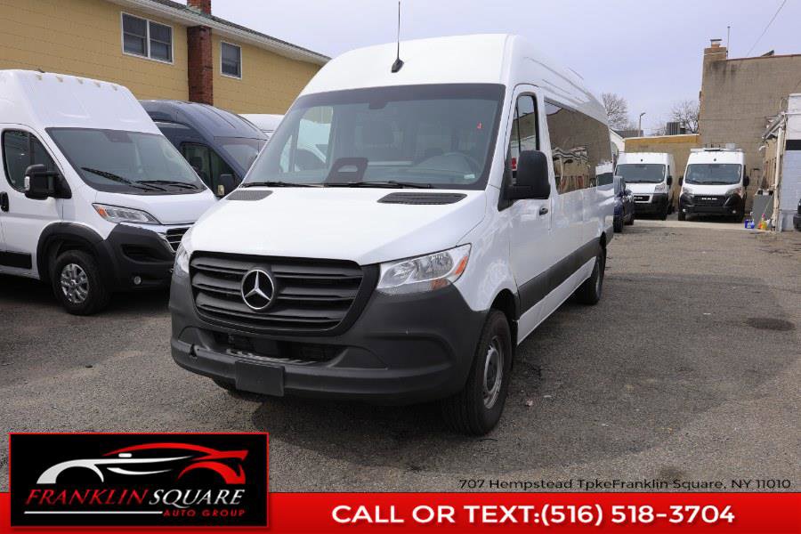 Used 2025 Mercedes-Benz Sprinter 2500 image 1