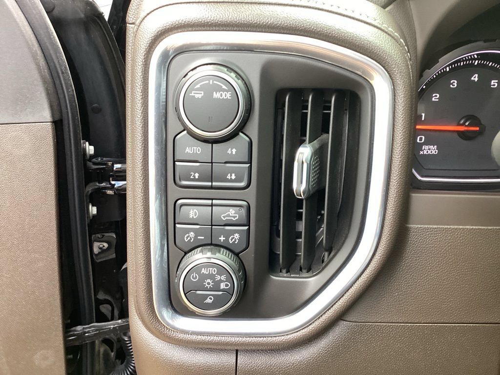 Used 2022 Chevrolet Silverado 2500 LTZ AWD/4WD image 71