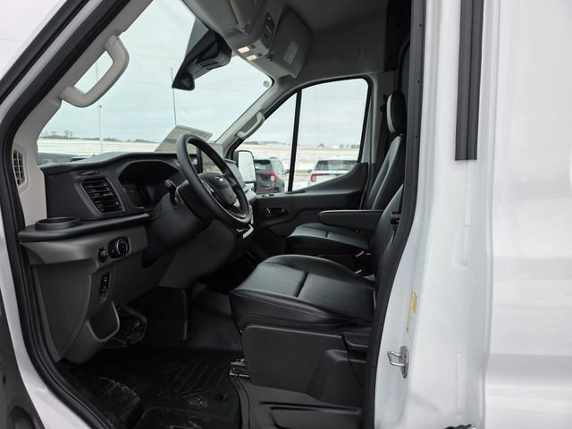 New 2026 Ford Transit 250 148 Medium Roof RWD image 3