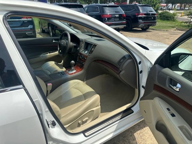 Used 2009 INFINITI G37 x Sedan w/ Premium Pkg AWD/4WD image 11