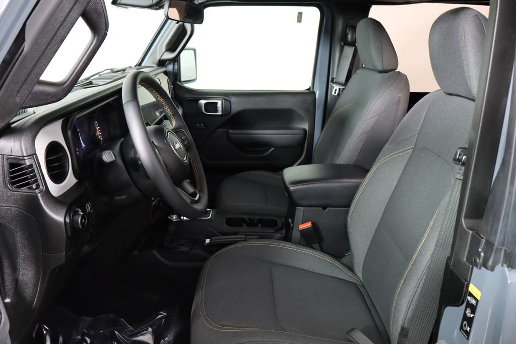 Used 2024 Jeep Wrangler Sport AWD/4WD image 14