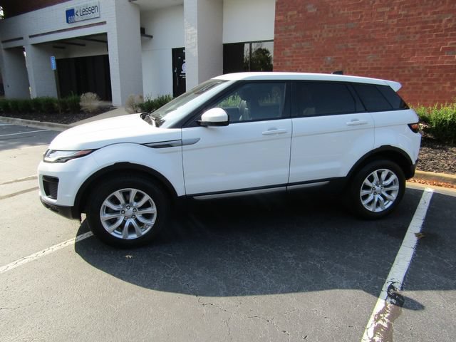 Used 2018 Land Rover Range Rover Evoque SE AWD/4WD image 2