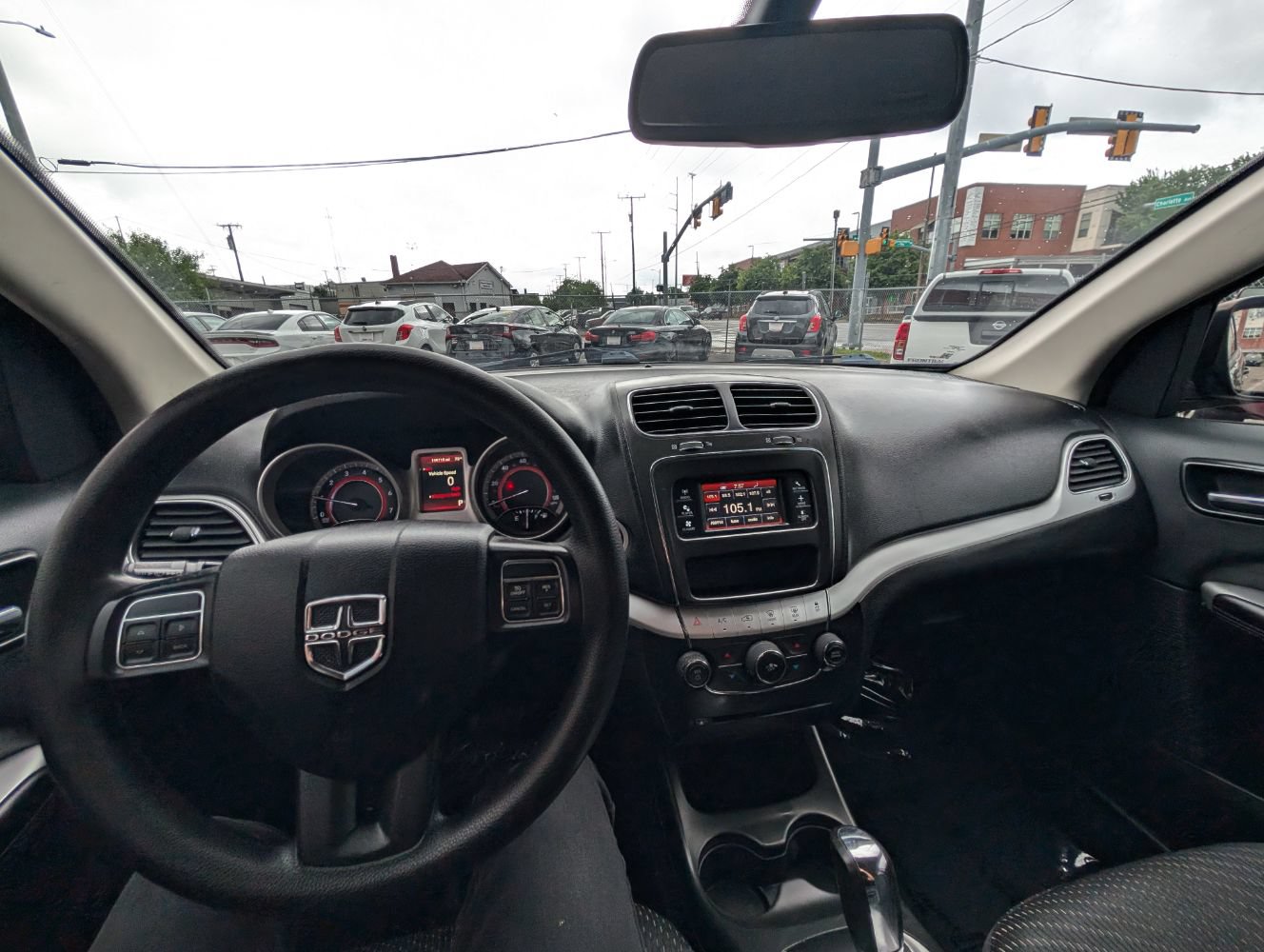 Used 2018 Dodge Journey SE FWD image 22