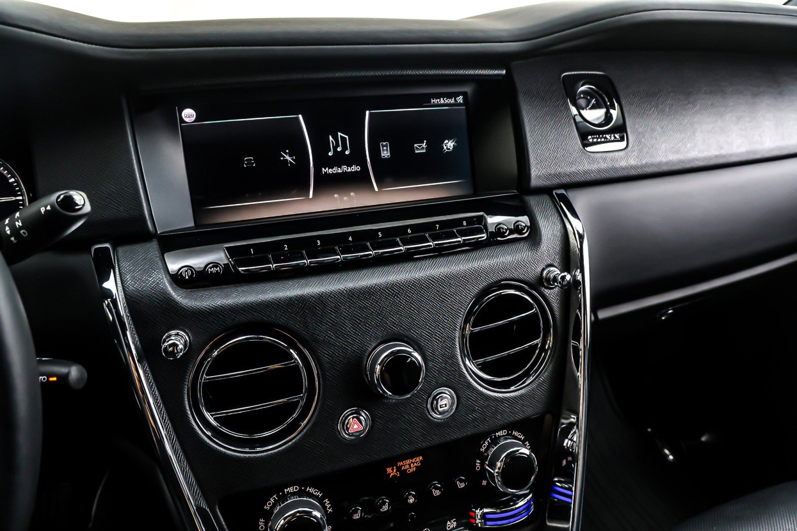 Used 2024 Rolls-Royce Cullinan image 20