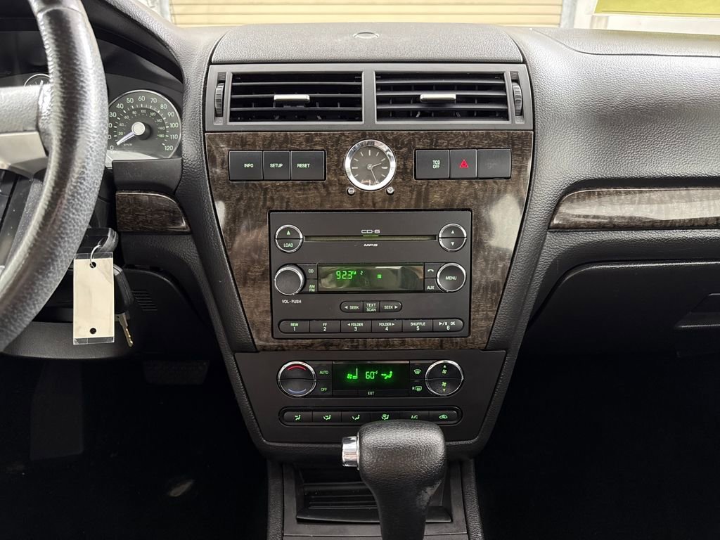 Used 2009 Mercury Milan Premier image 14