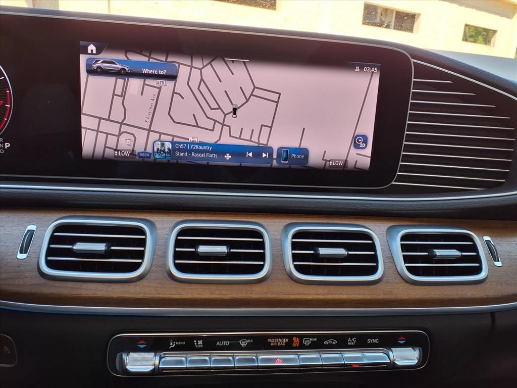 Used 2025 Mercedes-Benz GLE 350 4MATIC w/ Winter Package image 24