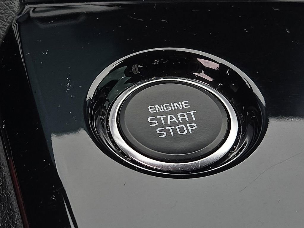 Used 2025 Kia Sportage SX Prestige image 14