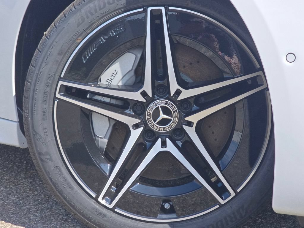 New 2026 Mercedes-Benz C 300 4MATIC Sedan image 11