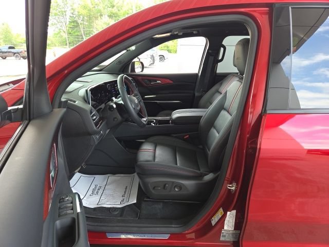 Used 2026 Chevrolet Traverse RS AWD/4WD image 24
