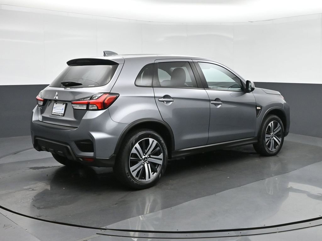 Used 2023 Mitsubishi Outlander Sport ES image 7