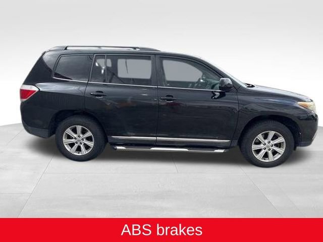 Used 2013 Toyota Highlander SE image 4