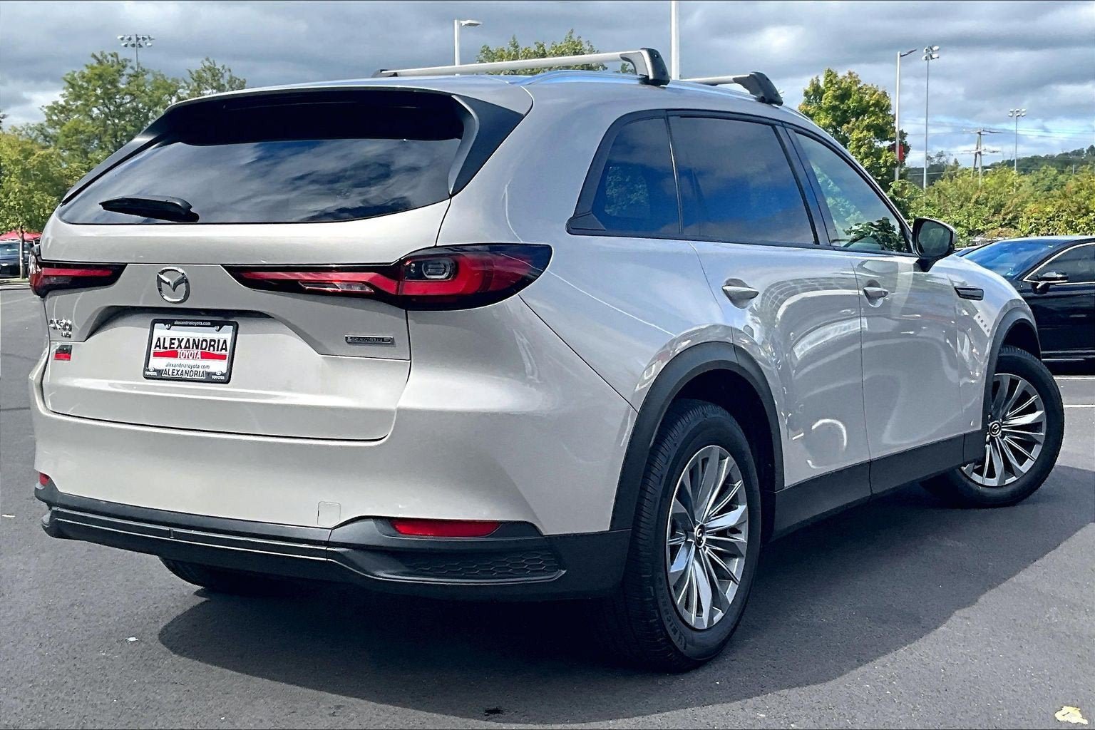 Used 2024 MAZDA CX-90 3.3 Turbo w/ Preferred Plus AWD/4WD image 11