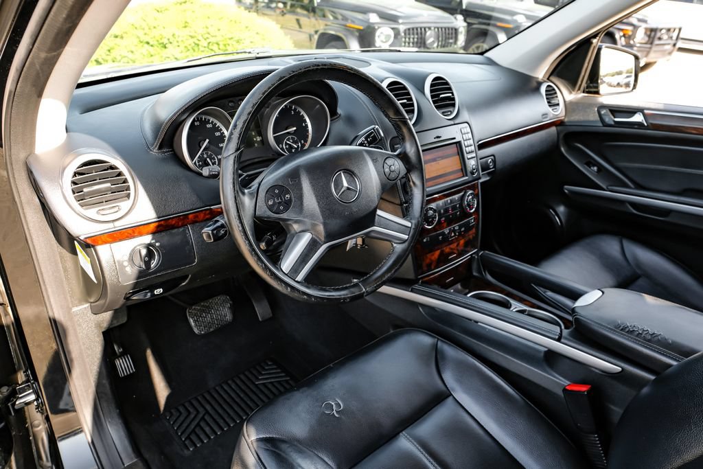 Used 2011 Mercedes-Benz GL 320 BlueTEC 4MATIC image 13