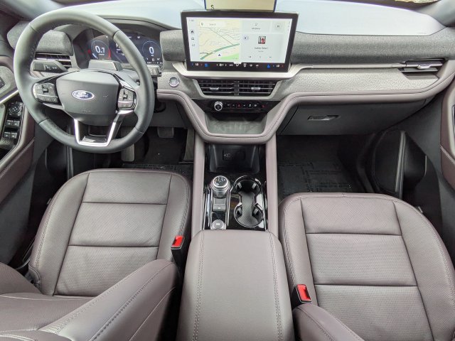 New 2026 Ford Explorer Platinum RWD image 16