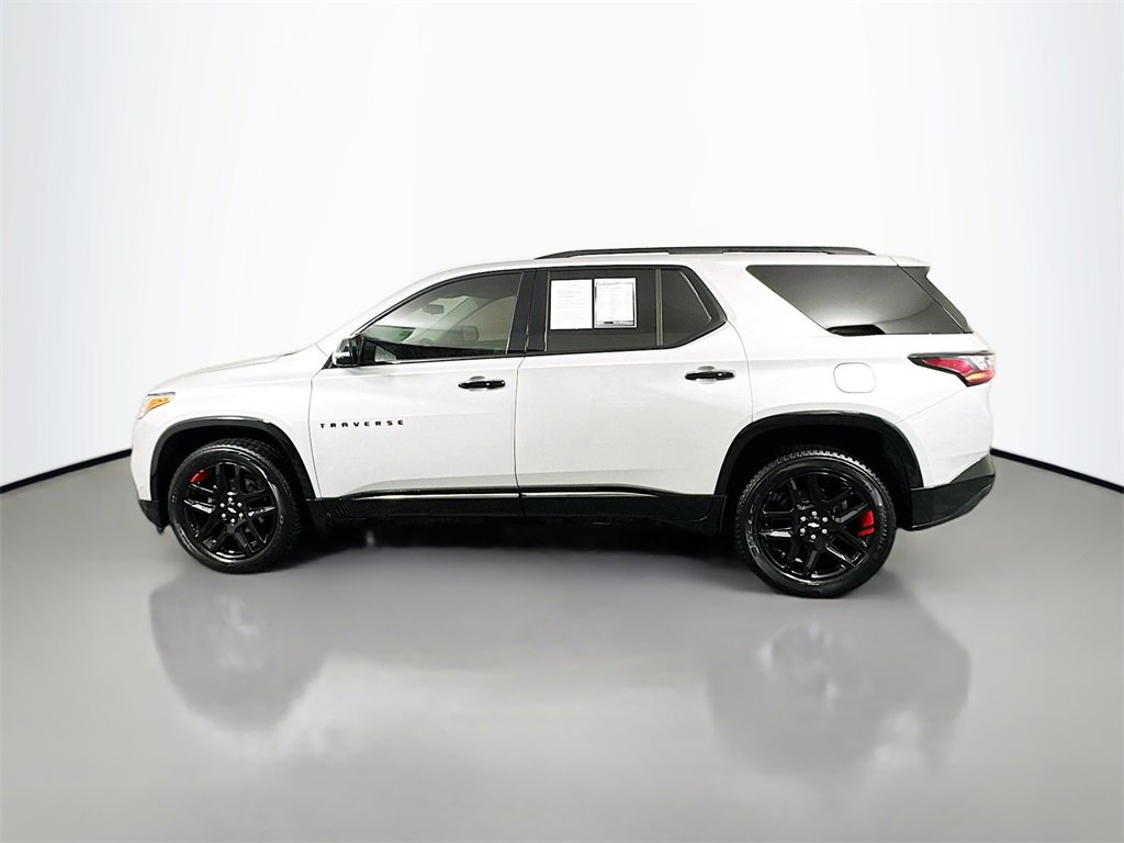 Used 2020 Chevrolet Traverse Premier w/ Redline Edition image 4