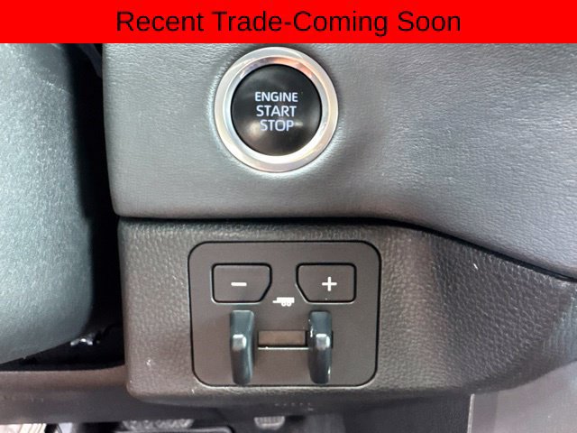 Used 2023 Toyota Tundra Platinum AWD/4WD image 16