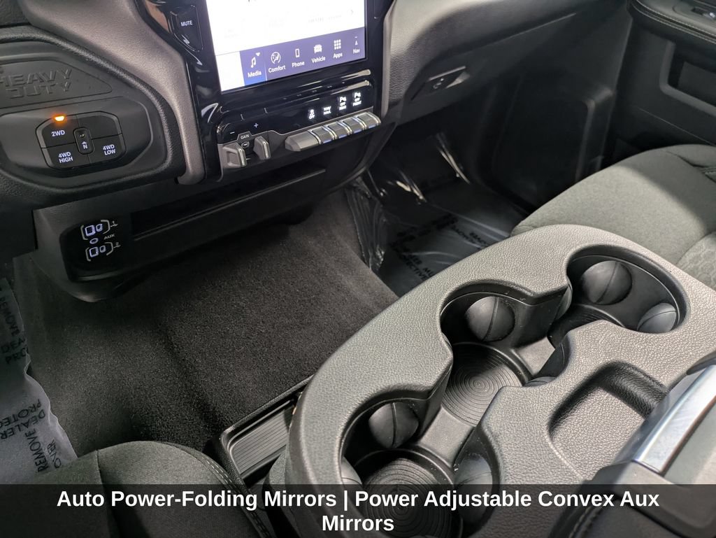 Used 2025 RAM 2500 Big Horn AWD/4WD image 18