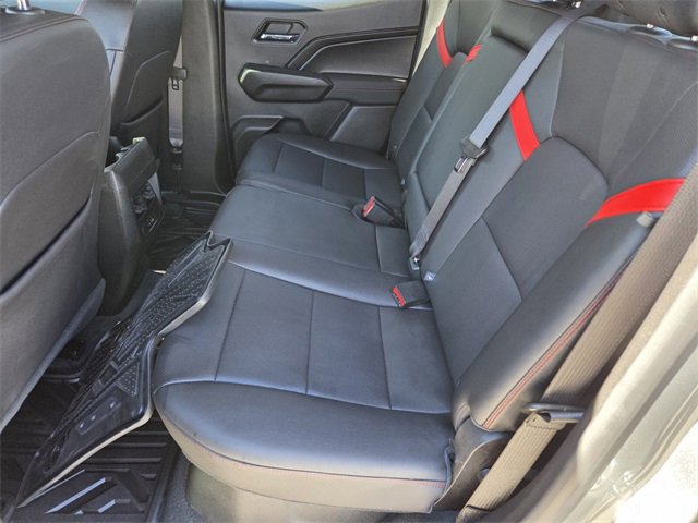 Used 2023 Chevrolet Colorado Z71 w/ Z71 Convenience Package 2 image 11