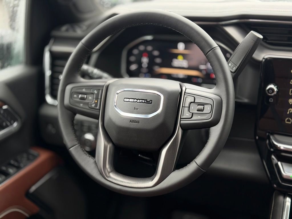 New 2026 GMC Sierra 2500 Denali Ultimate w/ Max Trailering Package image 13