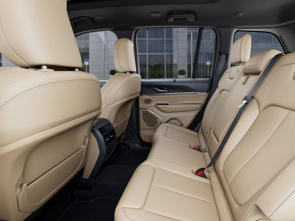 New 2026 Jeep Grand Cherokee Limited w/ Luxury Tech Group II image 26