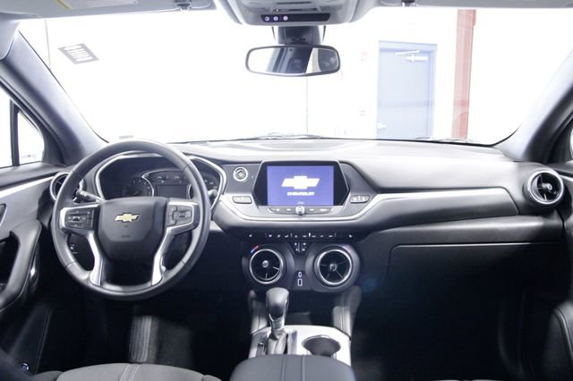 Used 2022 Chevrolet Blazer LT image 16