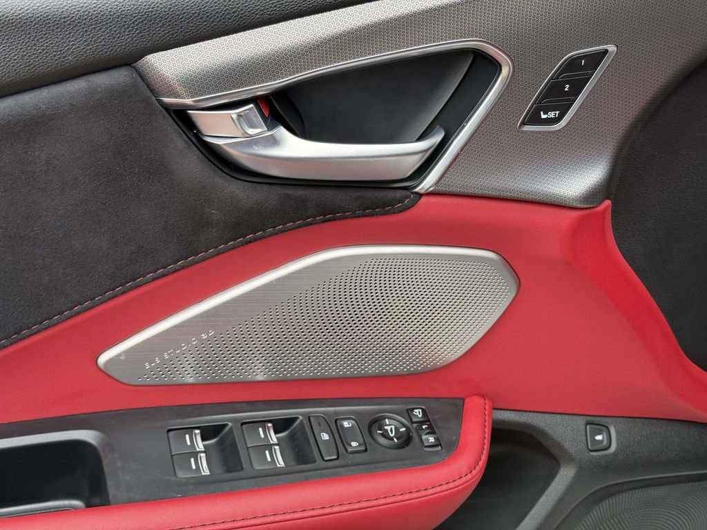 Used 2025 Acura RDX AWD w/ A-Spec & Advance Pkg image 11