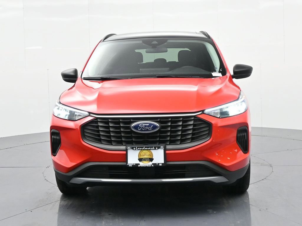 Used 2024 Ford Escape Active w/ Tech Pack #1 image 3
