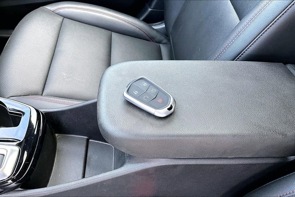 Used 2025 Chevrolet Trax RS w/ Sunroof Package image 10