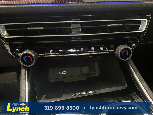 Used 2024 Chevrolet Traverse RS w/ LPO, Floor Liner Package image 13
