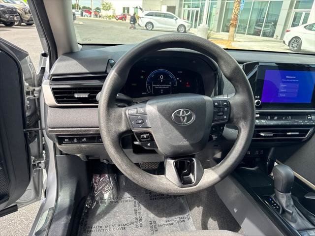 Certified 2025 Toyota Camry LE FWD image 14