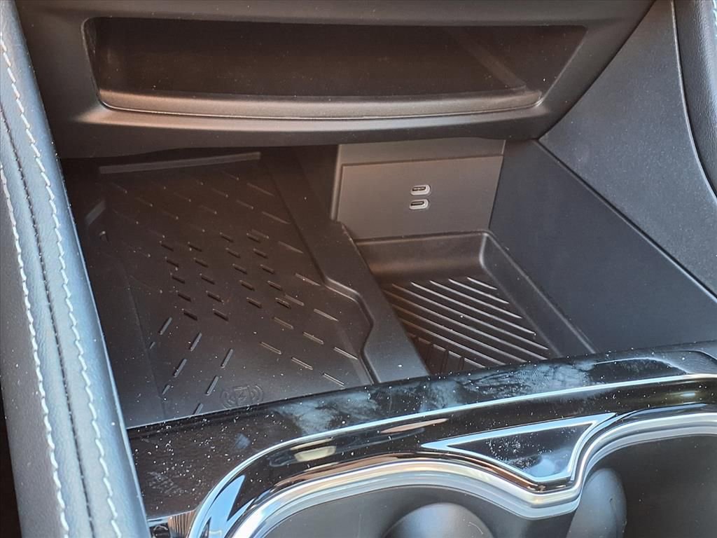 New 2026 Chrysler Pacifica Limited image 14