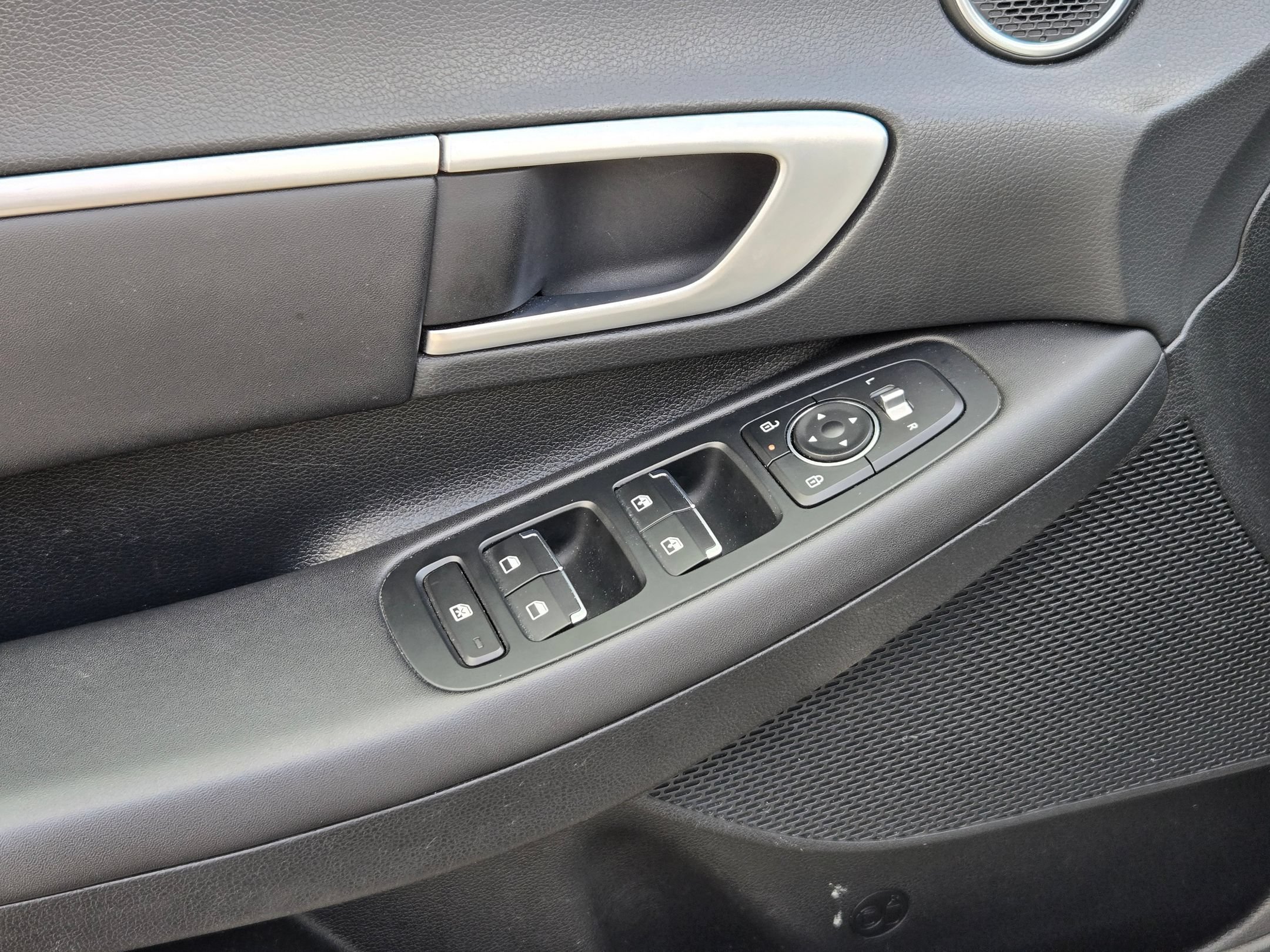 Used 2024 Hyundai Sonata SEL FWD image 11