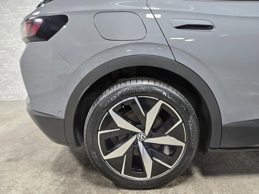 Used 2023 Volkswagen ID.4 Pro S image 54