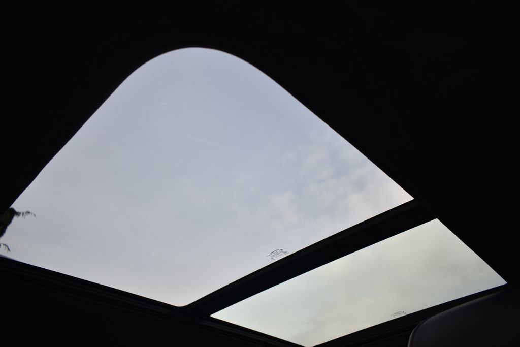 Used 2025 Jeep Grand Cherokee Summit w/ Adv Protech Group IV image 13