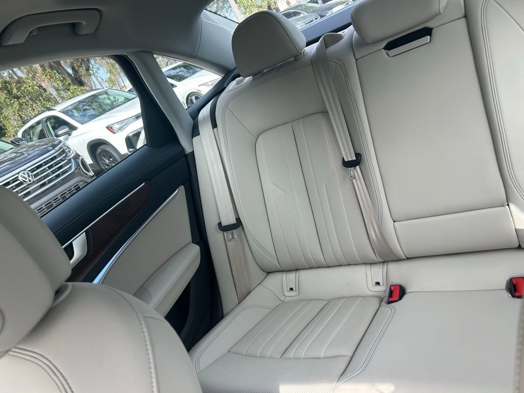 Used 2023 Audi A6 Premium Plus w/ Premium Plus Package image 12