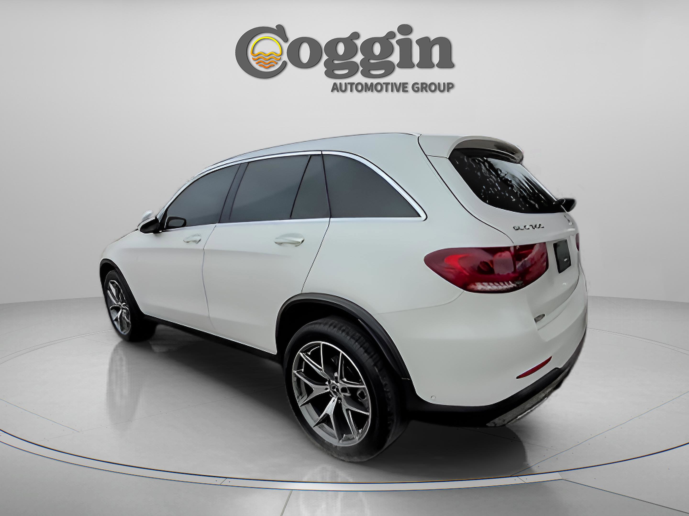 Used 2022 Mercedes-Benz GLC 300 image 8