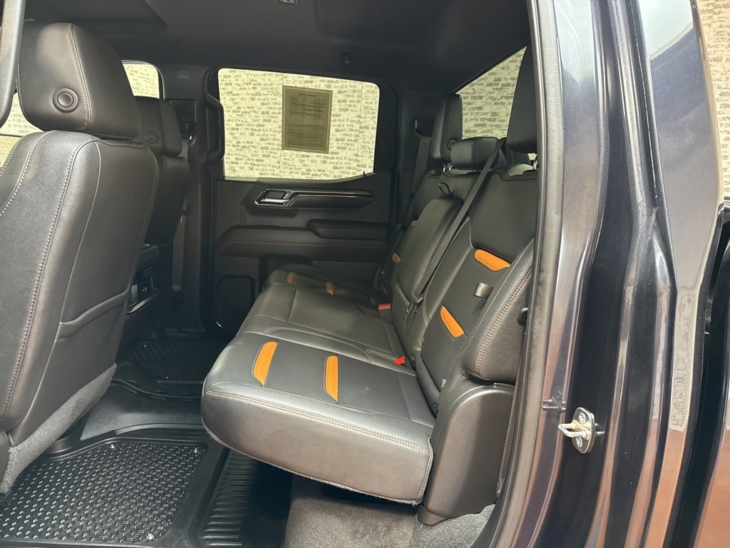 Used 2022 GMC Sierra 1500 AT4 w/ Technology Package image 13