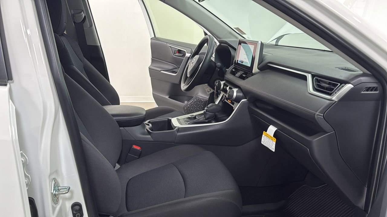 Certified 2025 Toyota RAV4 LE image 18