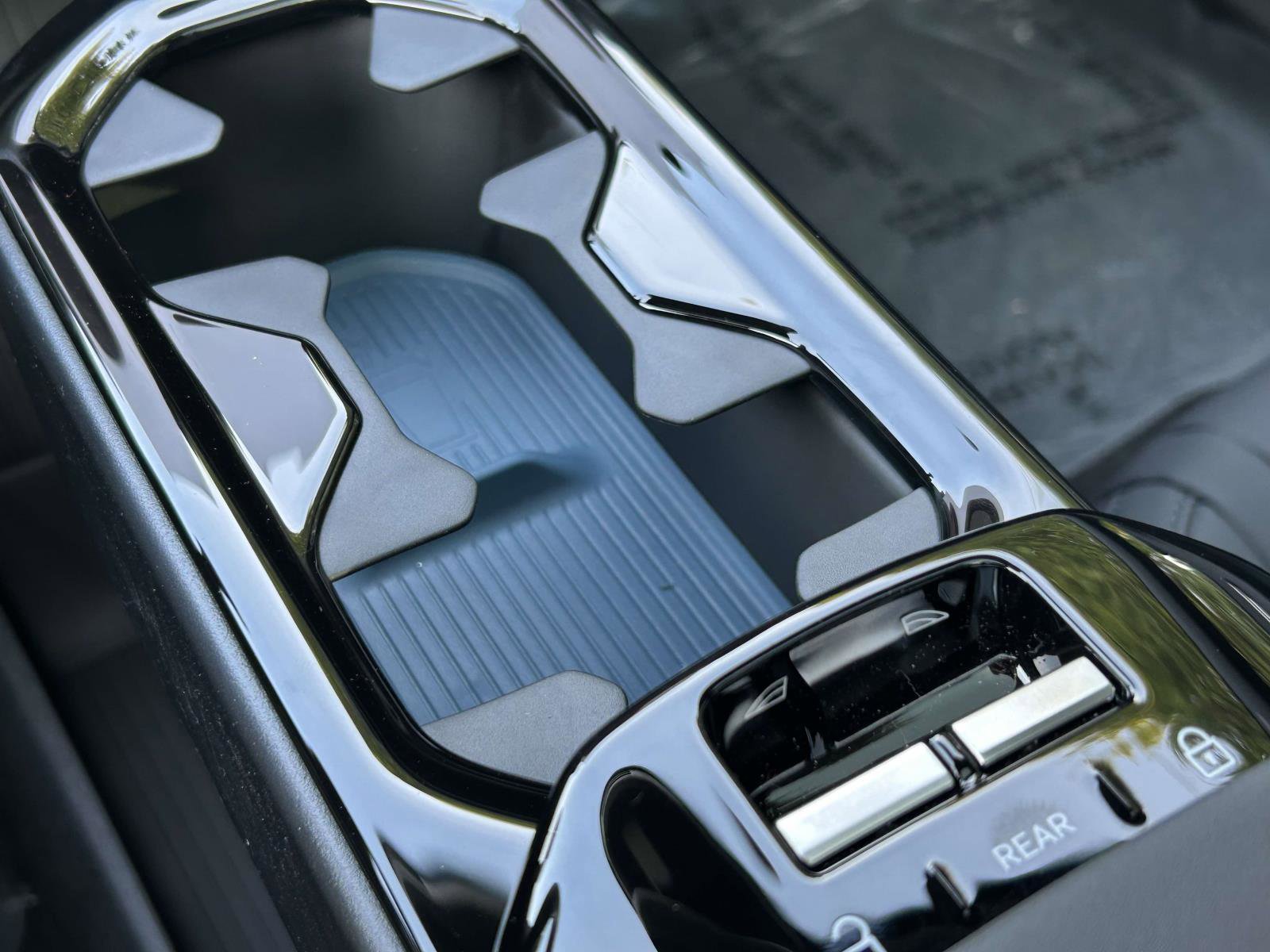 New 2026 Volvo EX30 Plus image 25