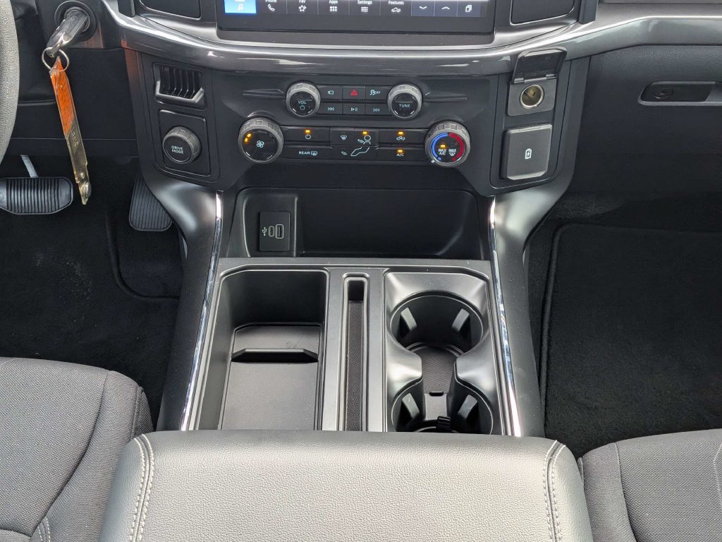 Used 2026 Ford F150 STX w/ Equipment Group 200A RWD image 18