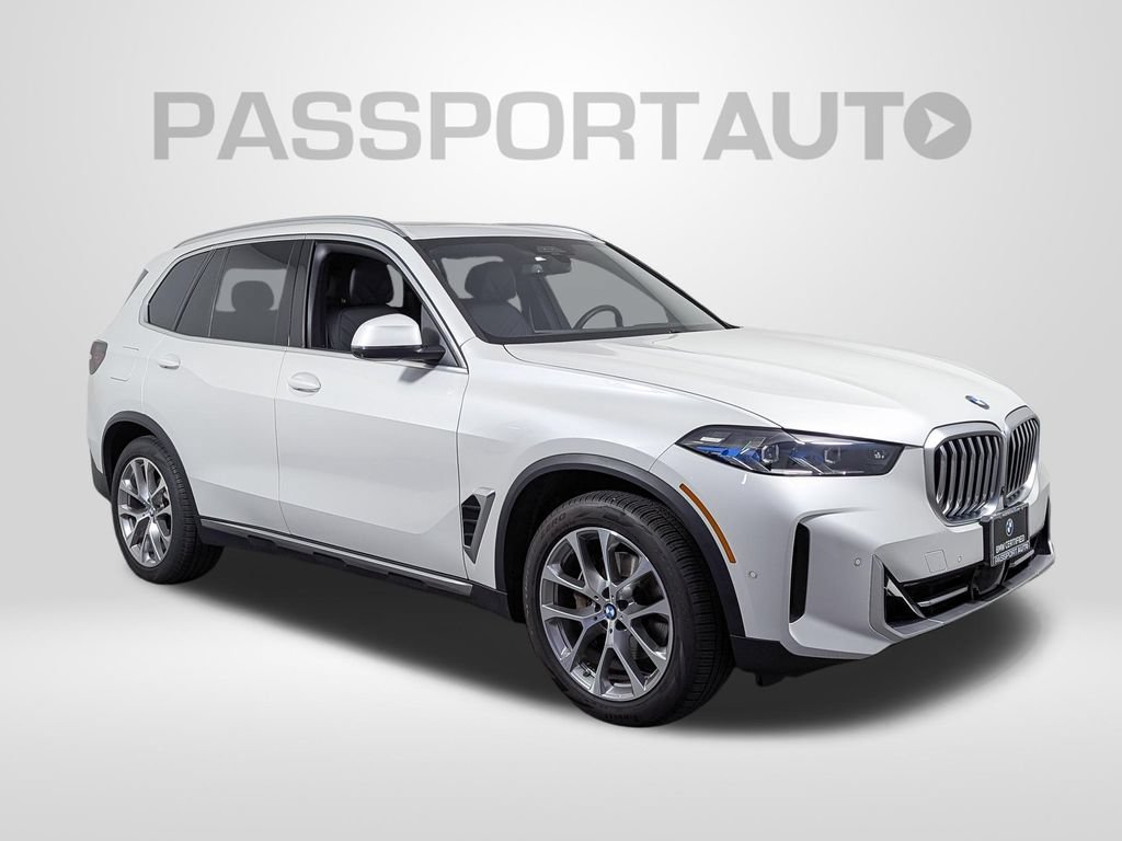 Certified 2024 BMW X5 xDrive40i w/ Premium Package AWD/4WD image 11