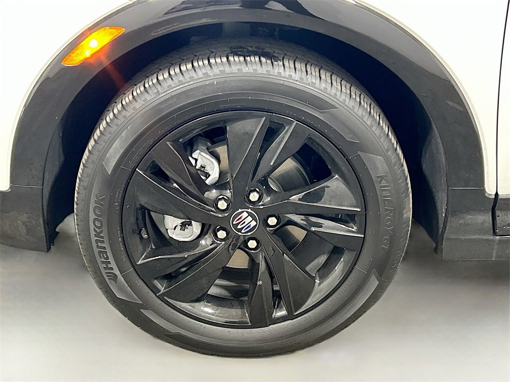 Used 2026 Buick Encore GX Sport Touring w/ Advanced Technology Package image 27