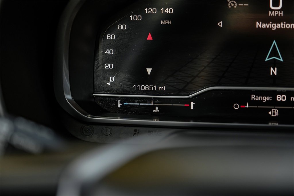 Used 2022 GMC Yukon XL SLT image 16