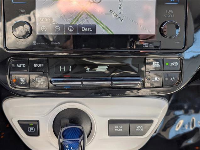 Used 2016 Toyota Prius Three Touring image 15