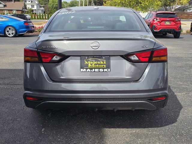 Used 2024 Nissan Altima 2.5 SV image 6
