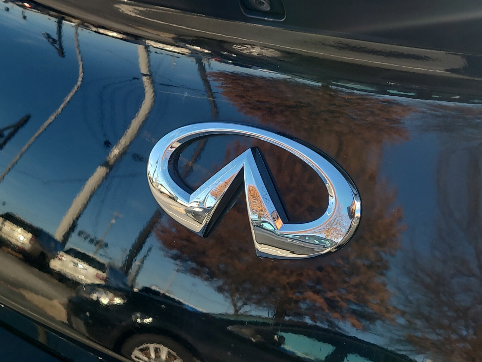 Used 2015 INFINITI Q60 Journey w/ Premium Package image 28