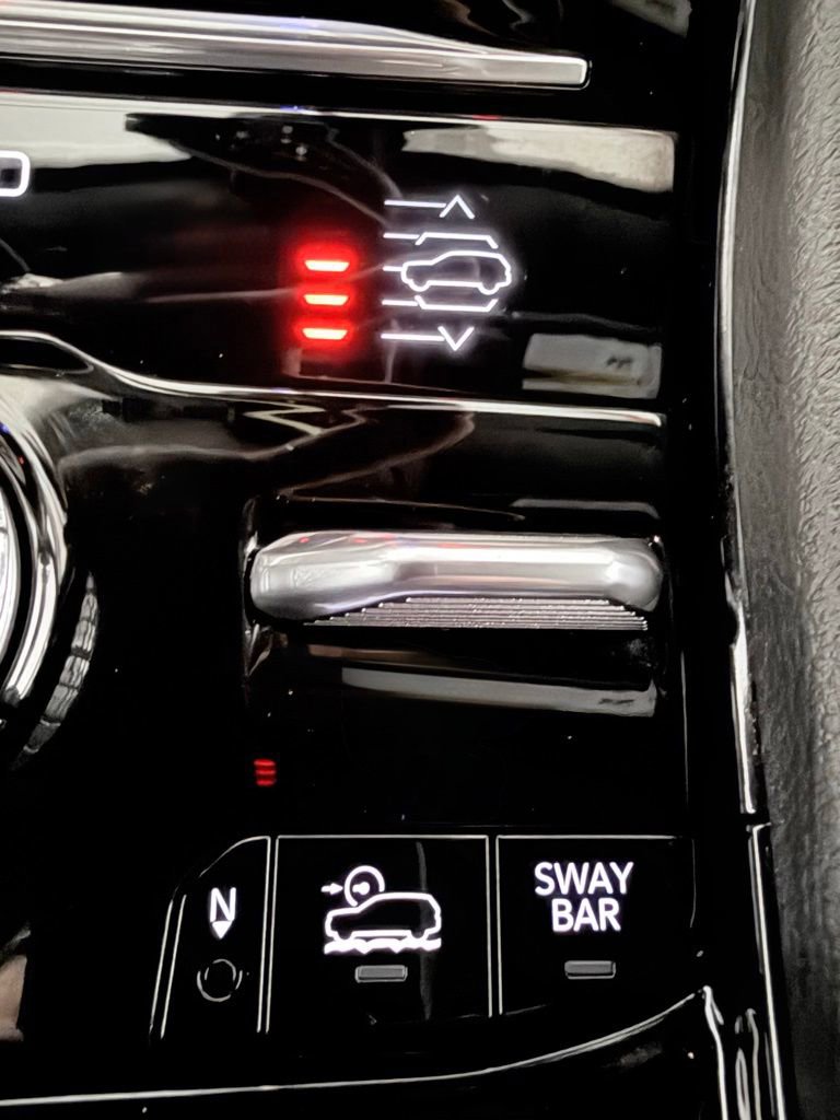 Used 2023 Jeep Grand Cherokee Trailhawk w/ Advanced Protech Group II image 39