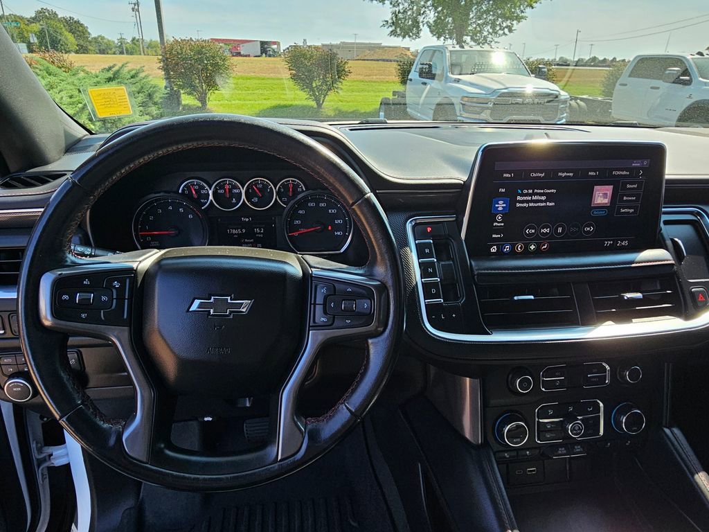 Used 2021 Chevrolet Suburban RST image 17