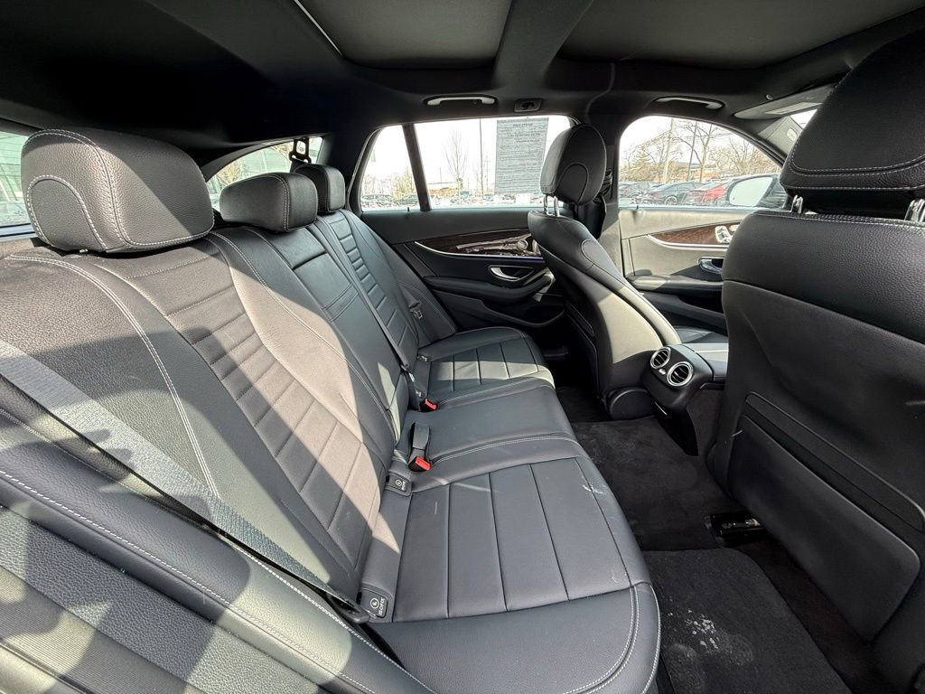 Used 2021 Mercedes-Benz E 450 4MATIC All-Terrain Wagon image 30