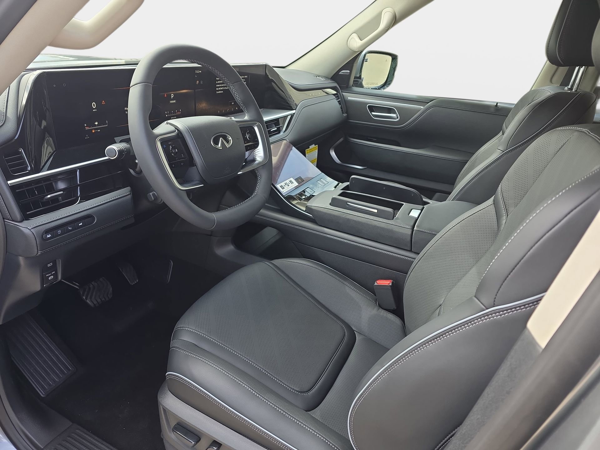 New 2026 INFINITI QX80 Luxe RWD image 16